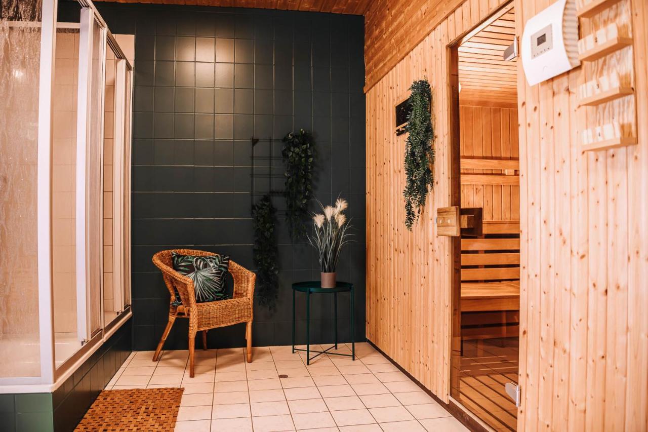 Xxl Ferienhaus Goldberger See - Sauna - 16 Personen Dış mekan fotoğraf