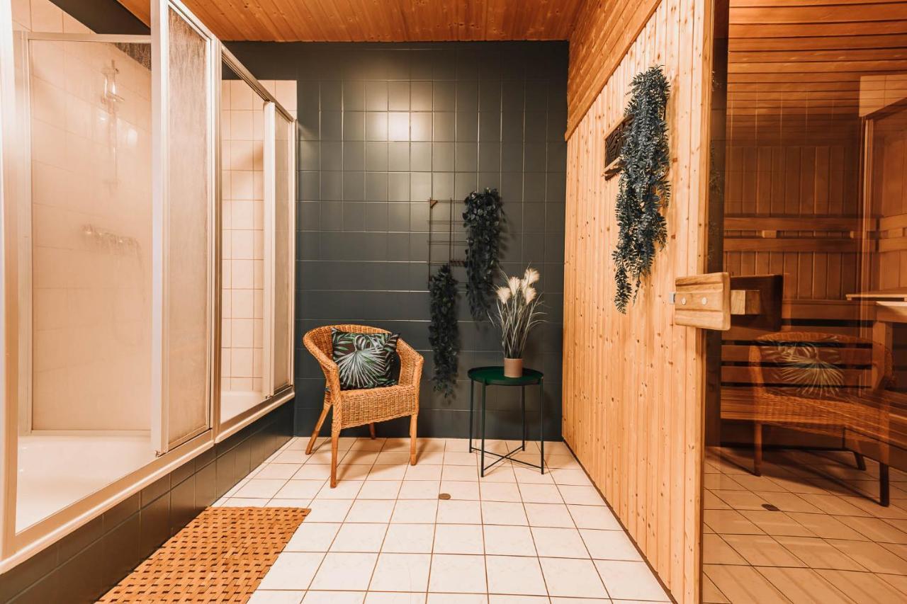 Xxl Ferienhaus Goldberger See - Sauna - 16 Personen Dış mekan fotoğraf