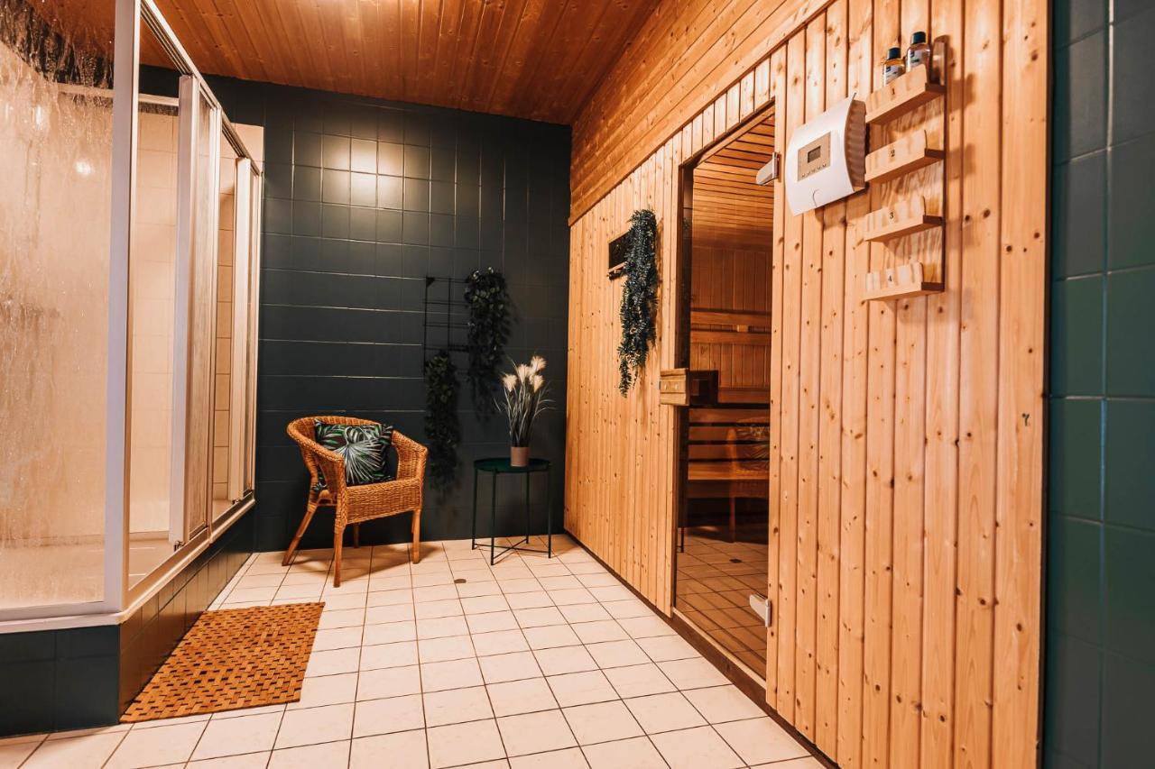 Xxl Ferienhaus Goldberger See - Sauna - 16 Personen Dış mekan fotoğraf